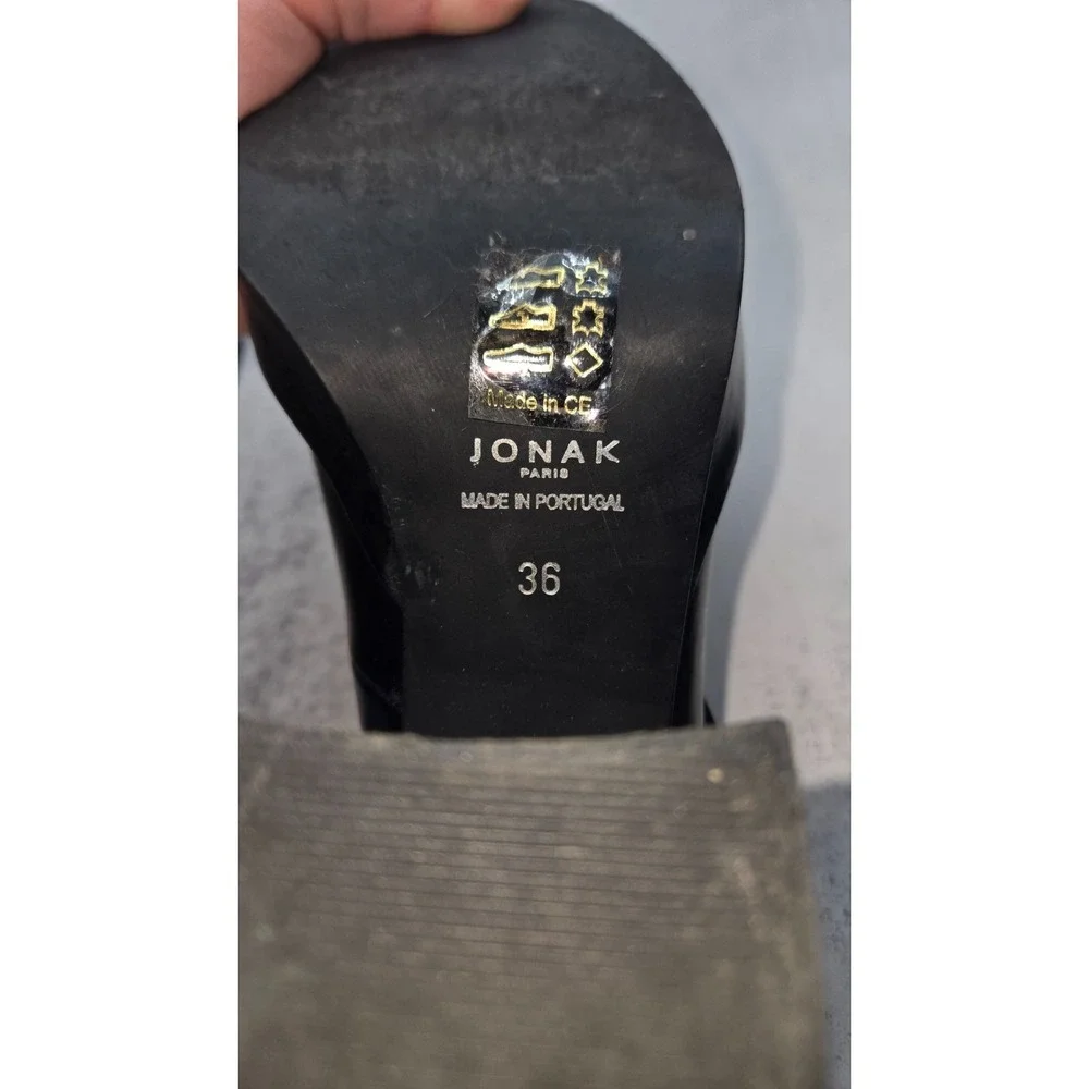 Jonak pre owned
